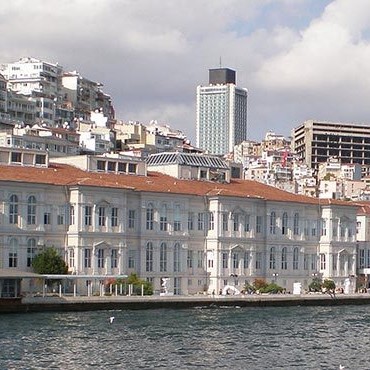 mimar-sinan-universitesi-670